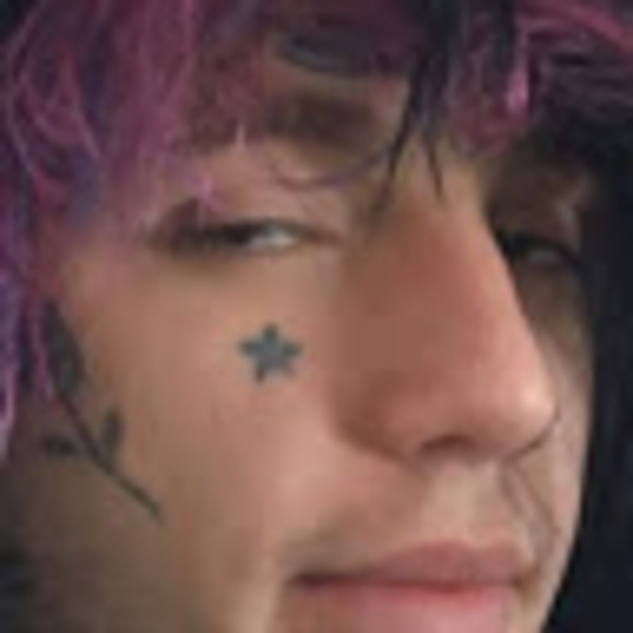 Meet your Posher, Mack - Picture 1 of 1